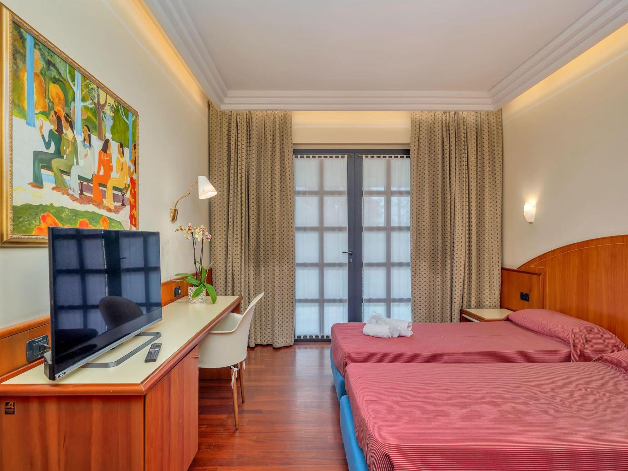 B&B Hotels Hotel Prestige Ornago Esterno foto